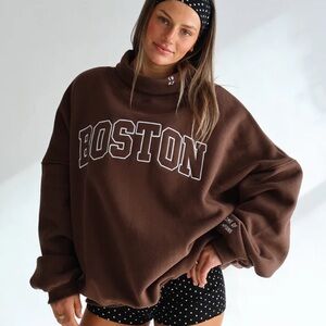 1987 City Rollneck in Espresso Boston Sweatshirt